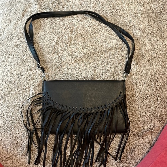 Handbags - Black Fringe Purse 💣